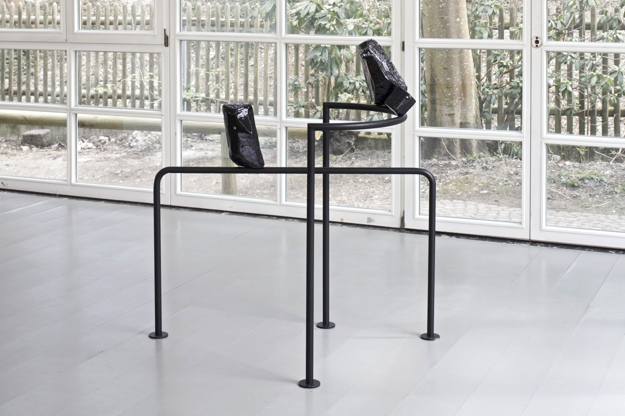 Judith Hopf, Ravens looking back 1 + 2, 2015, Handmade porcelain, iron handrail, 120 ⁠× ⁠100 ⁠× ⁠115 ⁠⁠cm