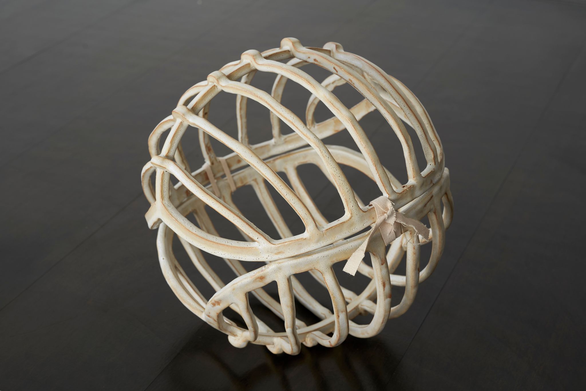 Hanna-Maria Hammari, Skeleton Ball, 2020, Glazed ceramic, cotton, 31.5 ⁠× ⁠315 ⁠× ⁠31.5 ⁠⁠cm