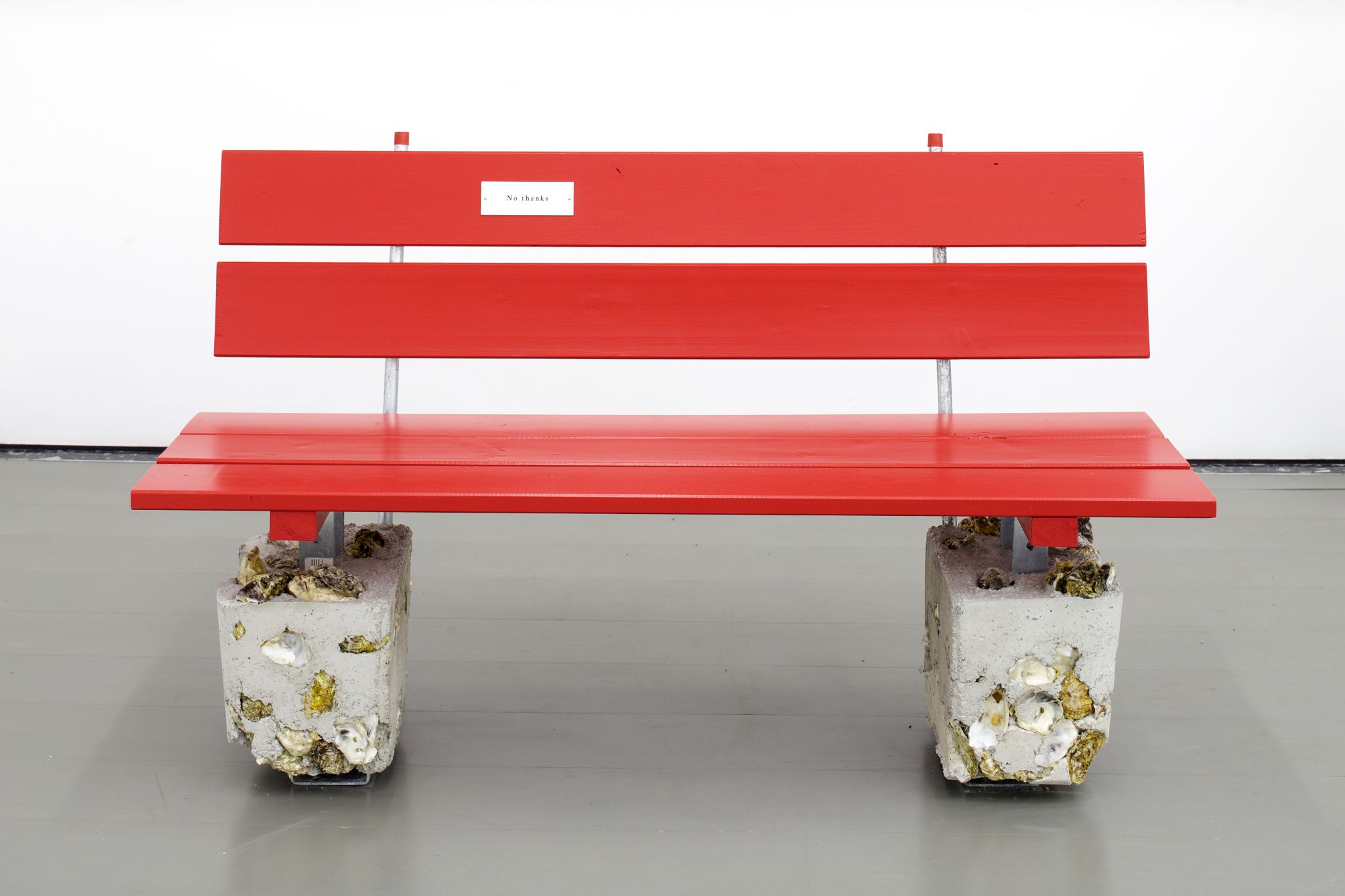 Gerry Bibby, LINDAU RED (No thanks), 2014, Concrete, oyster shells, metal, wood, lacquer, aluminium, 85 ⁠× ⁠140 ⁠× ⁠47 ⁠⁠cm