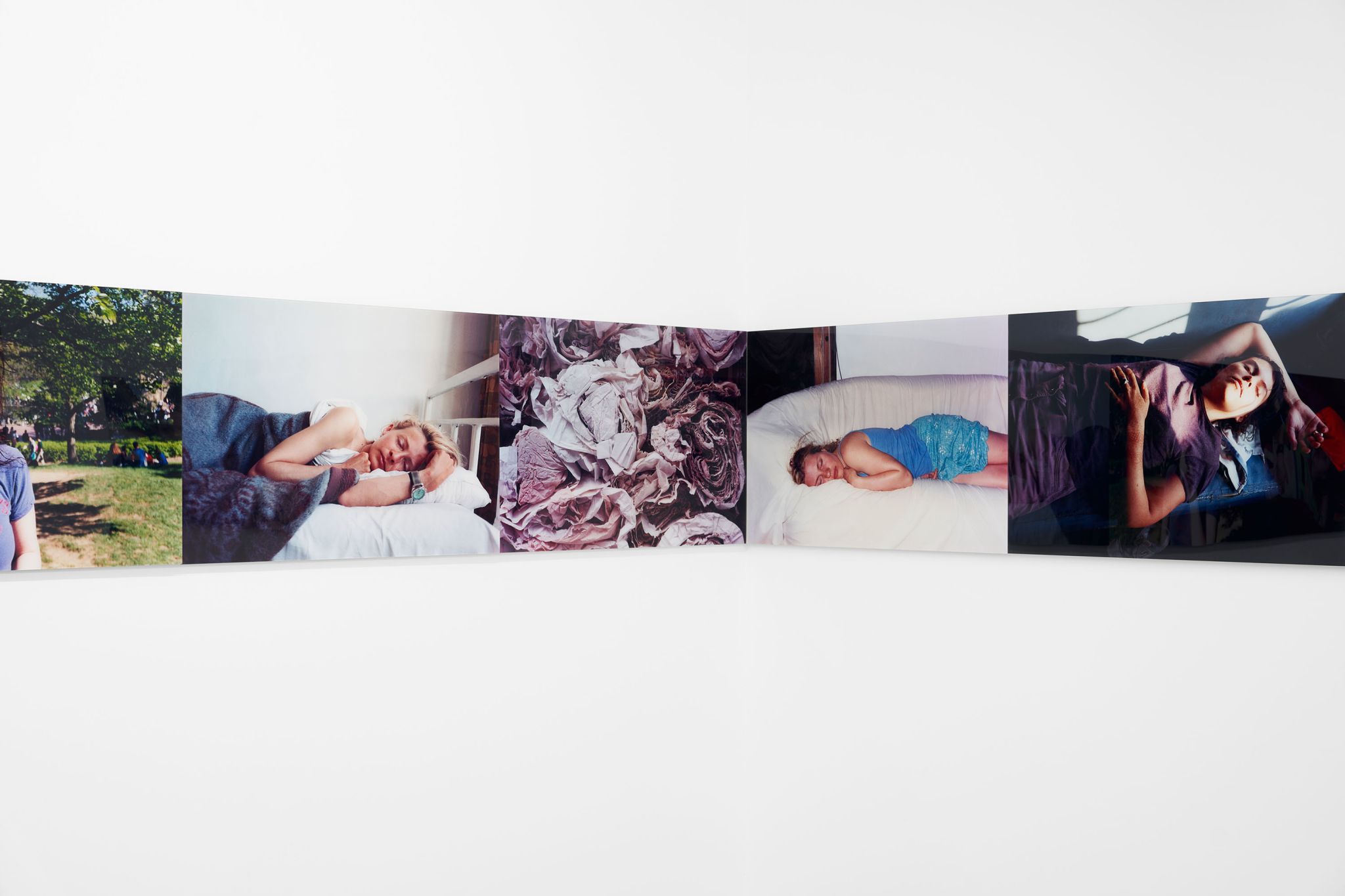 A.L. Steiner, Eat, Sleep, Disposable (retrieved) (detail), 16 photographic prints behind acrylic glass, Installation: 60 ⁠× ⁠1440 ⁠cm, Installation view, <em>Prologue: Disaster Paradise</em>