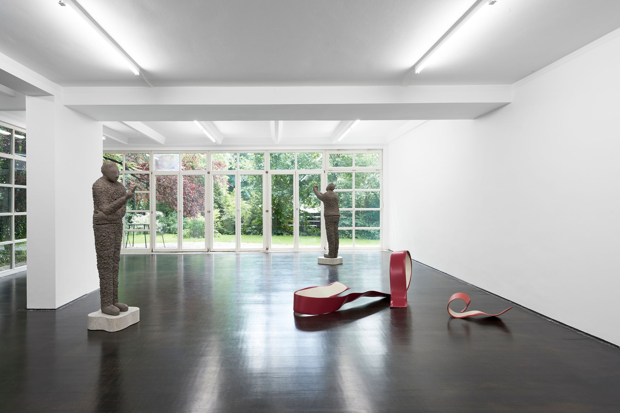 Installation view, Judith Hopf, Rest, Deborah Schamoni, 2021