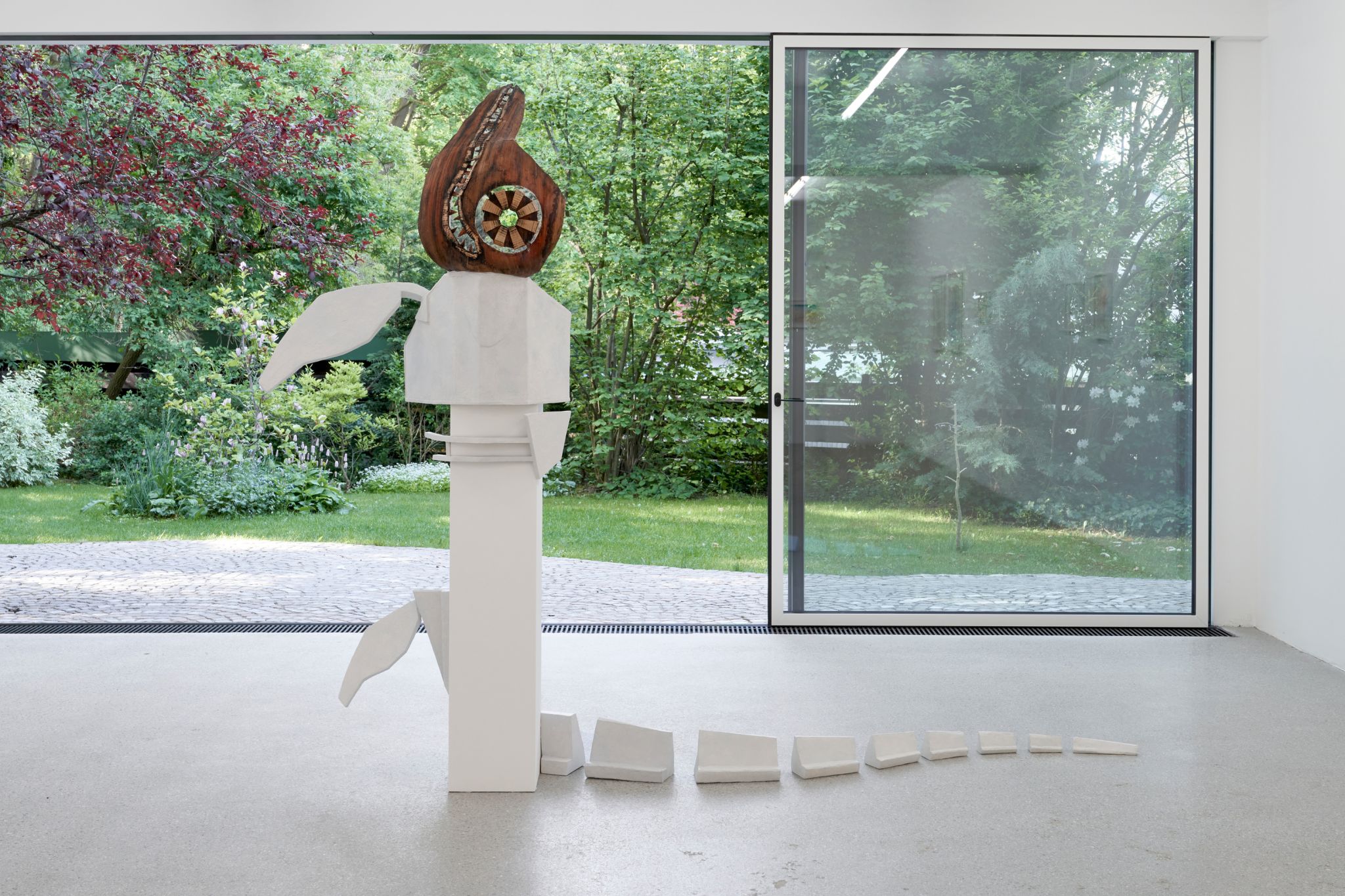 Jonathan Penca, Blaisdell, 2024, Palm tree leaf stem, cardboard, papier mâché, ink, glue, 208 ⁠× ⁠260 ⁠× ⁠56 ⁠⁠cm
